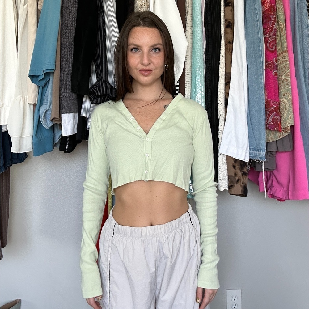 Brandy Melville Light Green Cropped Cardigan